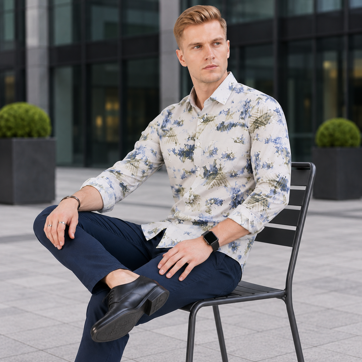 Abstract Printed Casual Shirt for Men - Image 4