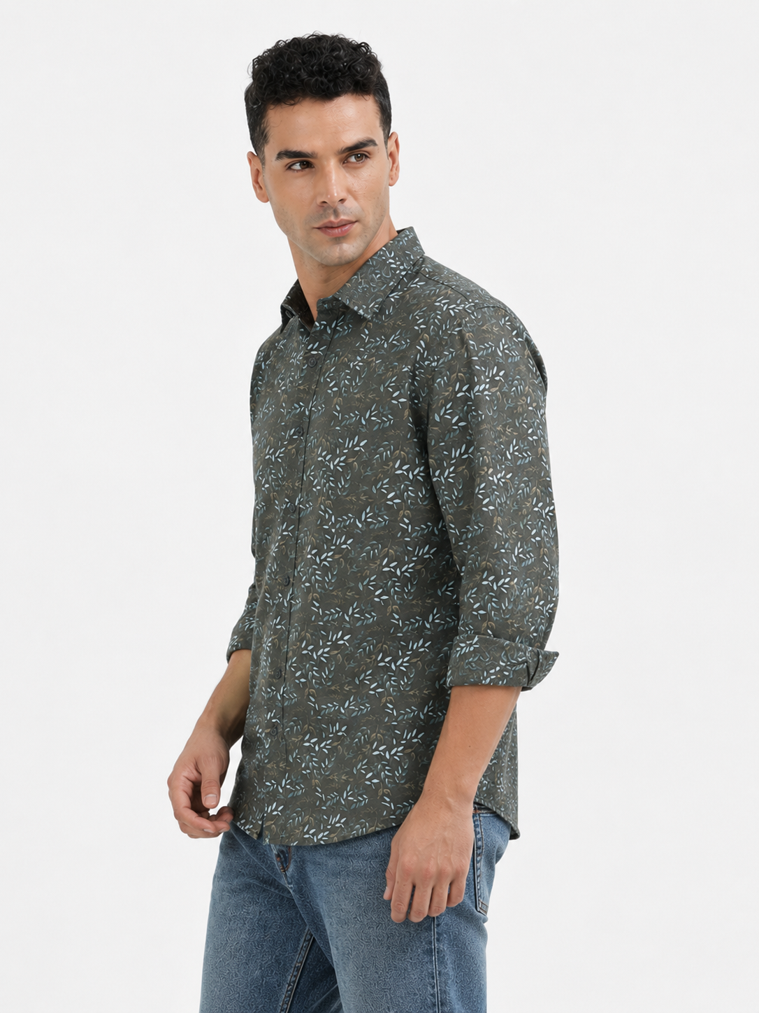 Green Leaf Printed Casual Shirt for Men - Image 2