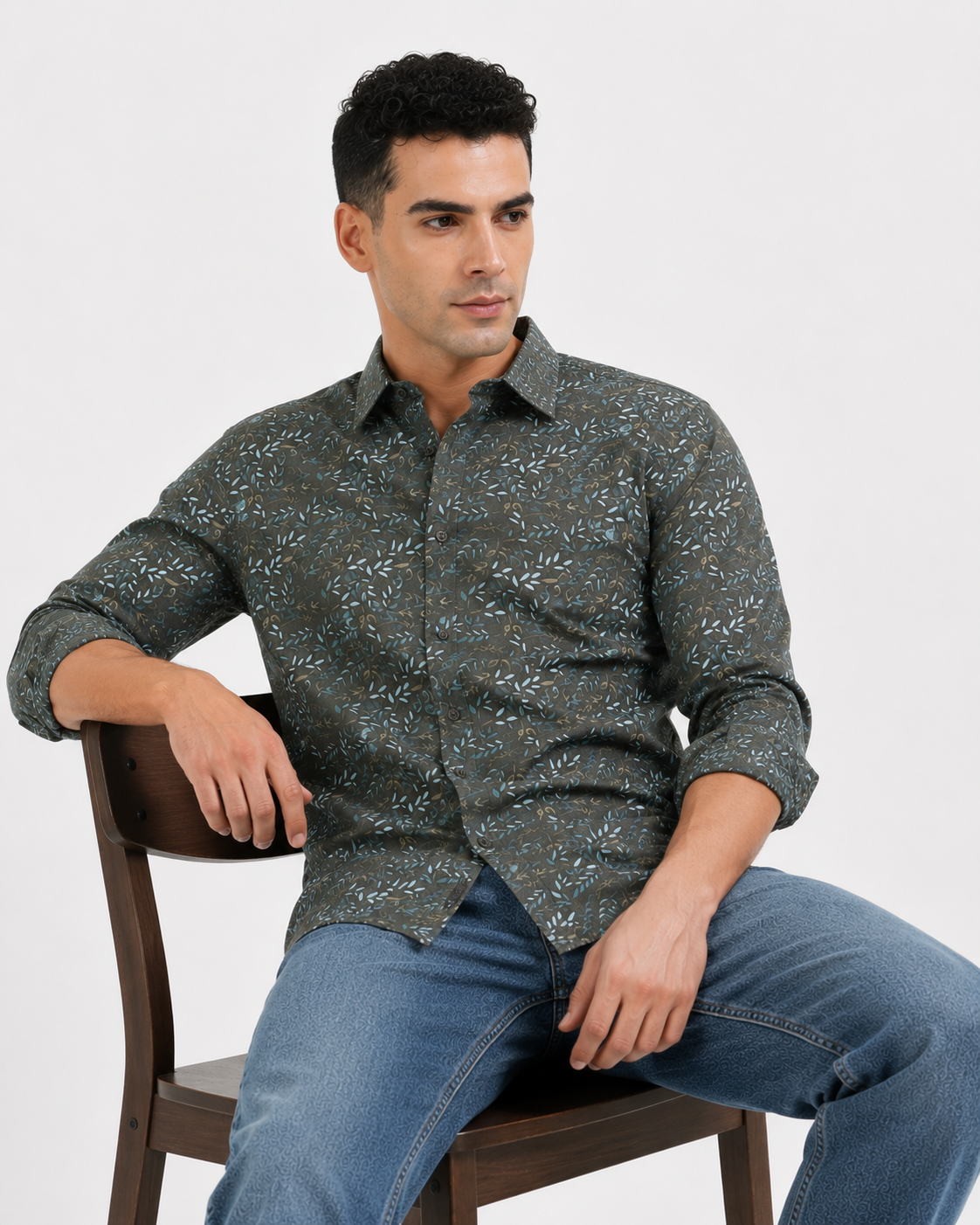 Green Leaf Printed Casual Shirt for Men - Image 4